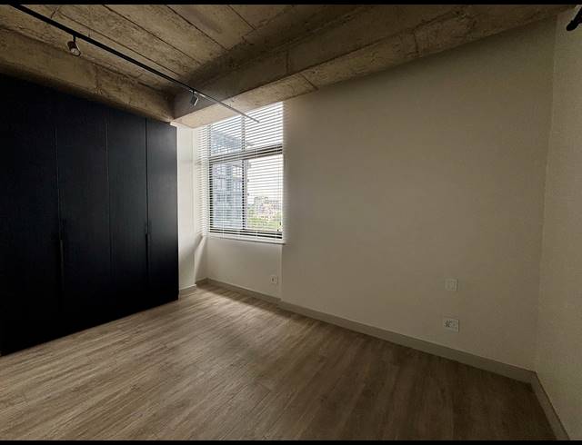 1 BEDROOM APARTMENT FOR SALE IN SANDTON CENTRAL